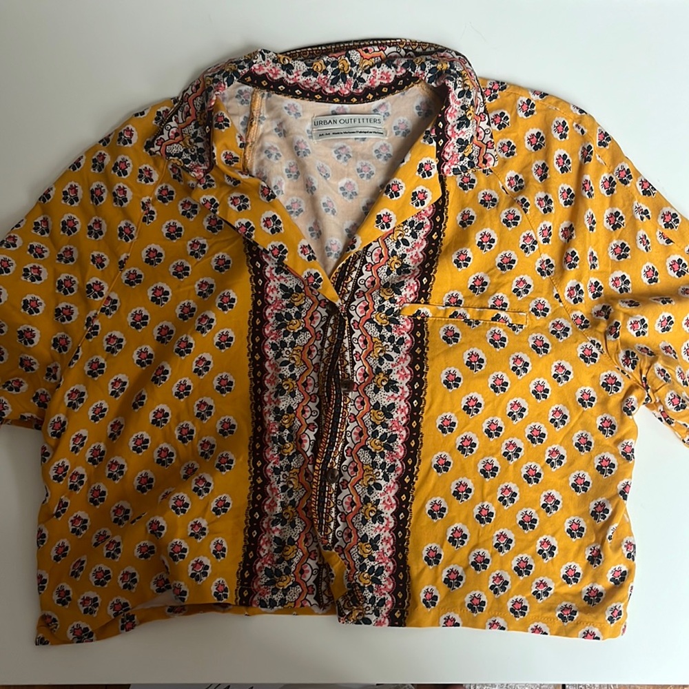 Floral button up top